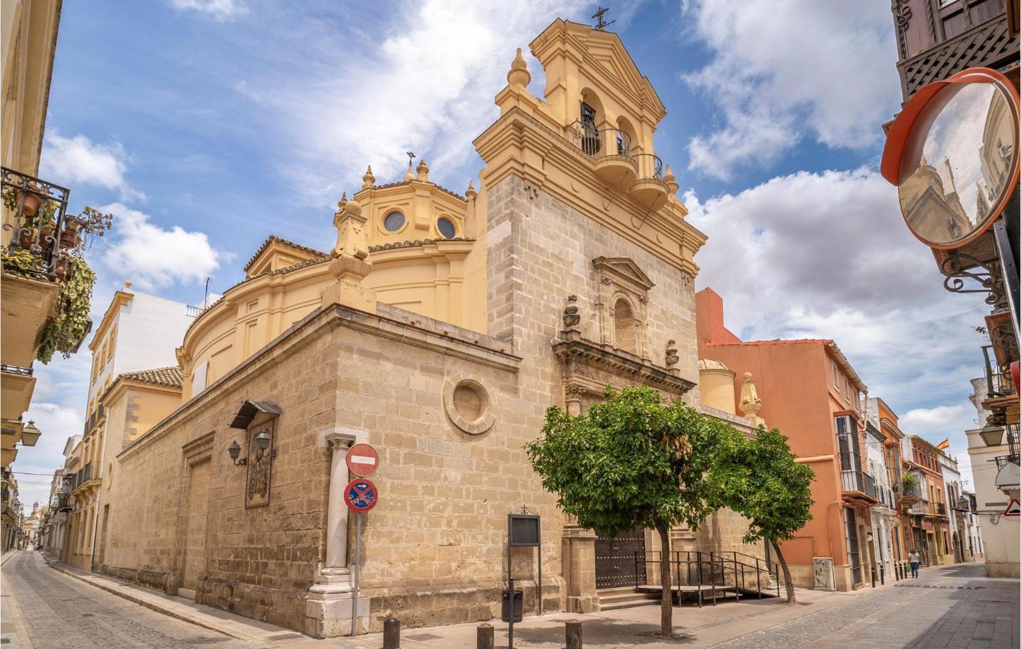 Pet Friendly Apartment In Jerez De La Frontera Exterior photo