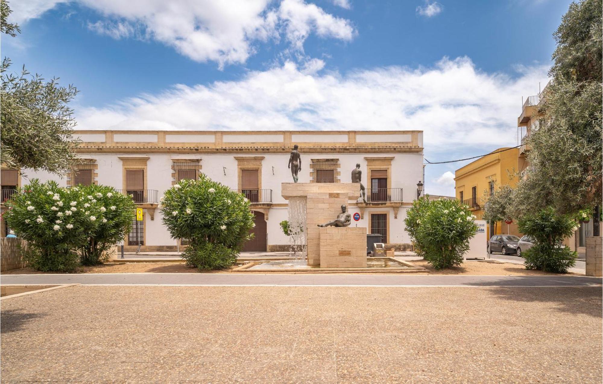 Pet Friendly Apartment In Jerez De La Frontera Exterior photo