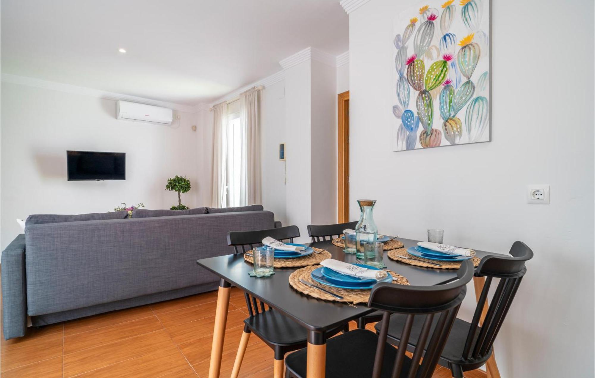 Pet Friendly Apartment In Jerez De La Frontera Exterior photo